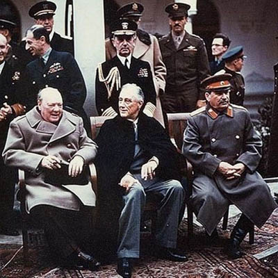У. Черчиль, Ф. Рузвельт и И. В. Сталин на конференции в Ялте. 1945 год.