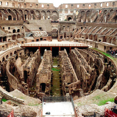 Значительная часть огромного здания римского Колизея сохранилась до наших дней